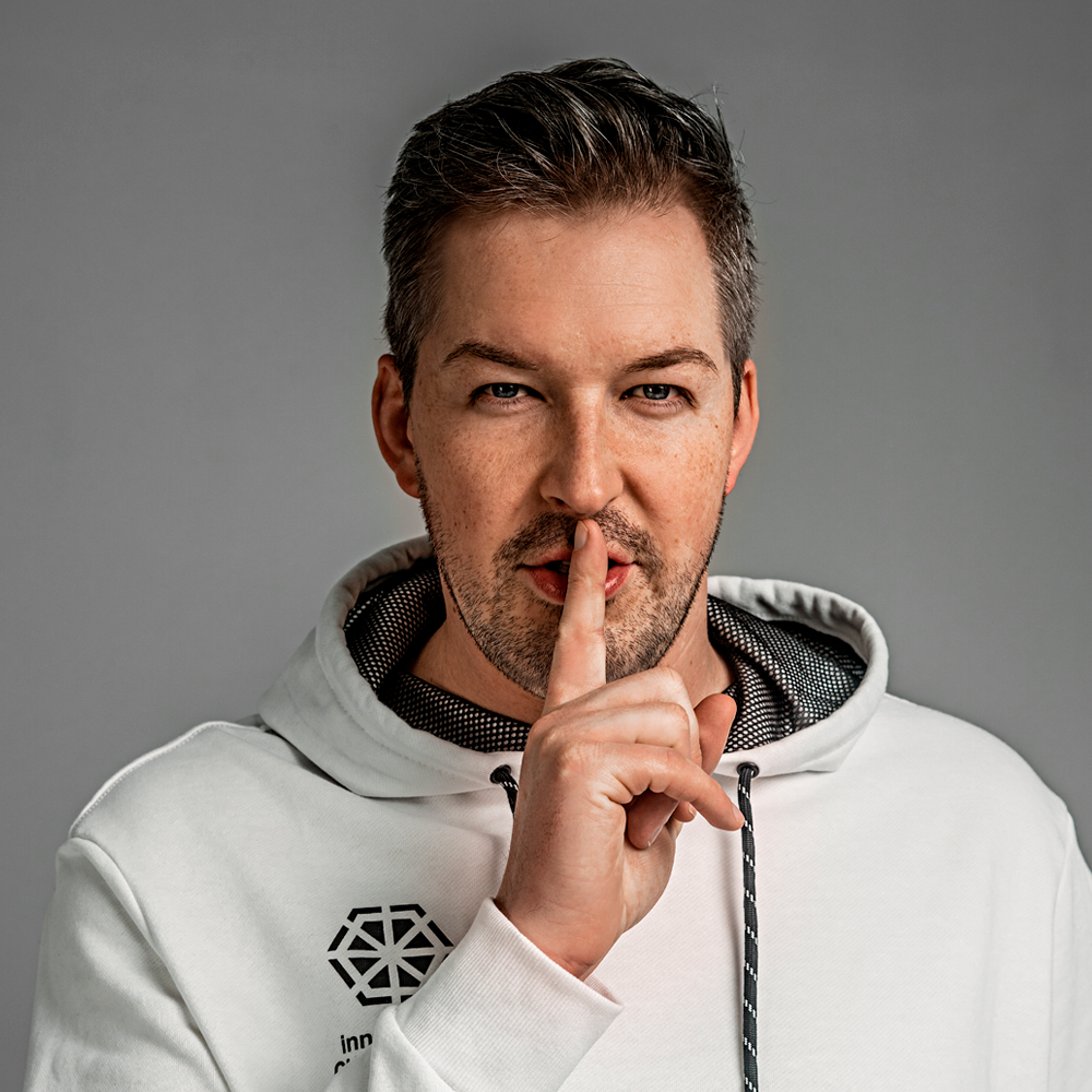 DJ Smash Radio Record resident performing exclusive mix in professional radio studio